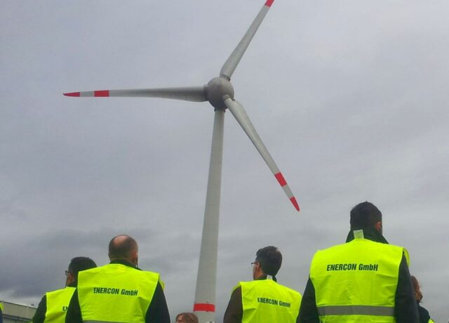 Enercon in Magdeburg: Besichtigung der Windkraftanlagen-Produktion