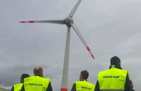 Enercon in Magdeburg: Besichtigung der Windkraftanlagen-Produktion
