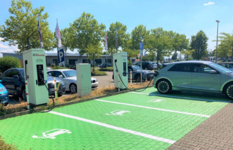 Green Charge - Ökostrom und E-Mobilität