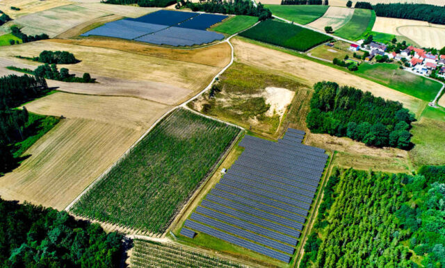 Ökorenta Erneuerbare Energien 14 - Bayern-Solarpark Großschwaiba