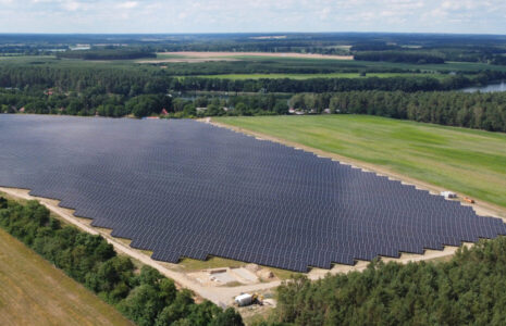 Ökorenta Erneuerbare Energien 14 - Solarpark Siena. Copyright Sunovis