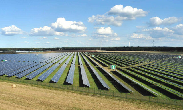 Wattner SunAsset 10 Solarkraftwerk Suelte