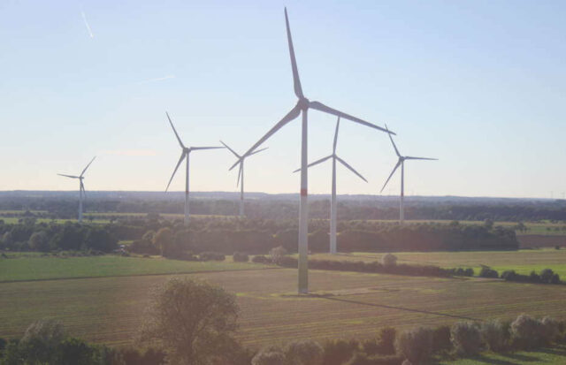 Windfest Thedinghausen - Ausblick auf neue Enercon-Windkraftanlage am Beppener Bruch